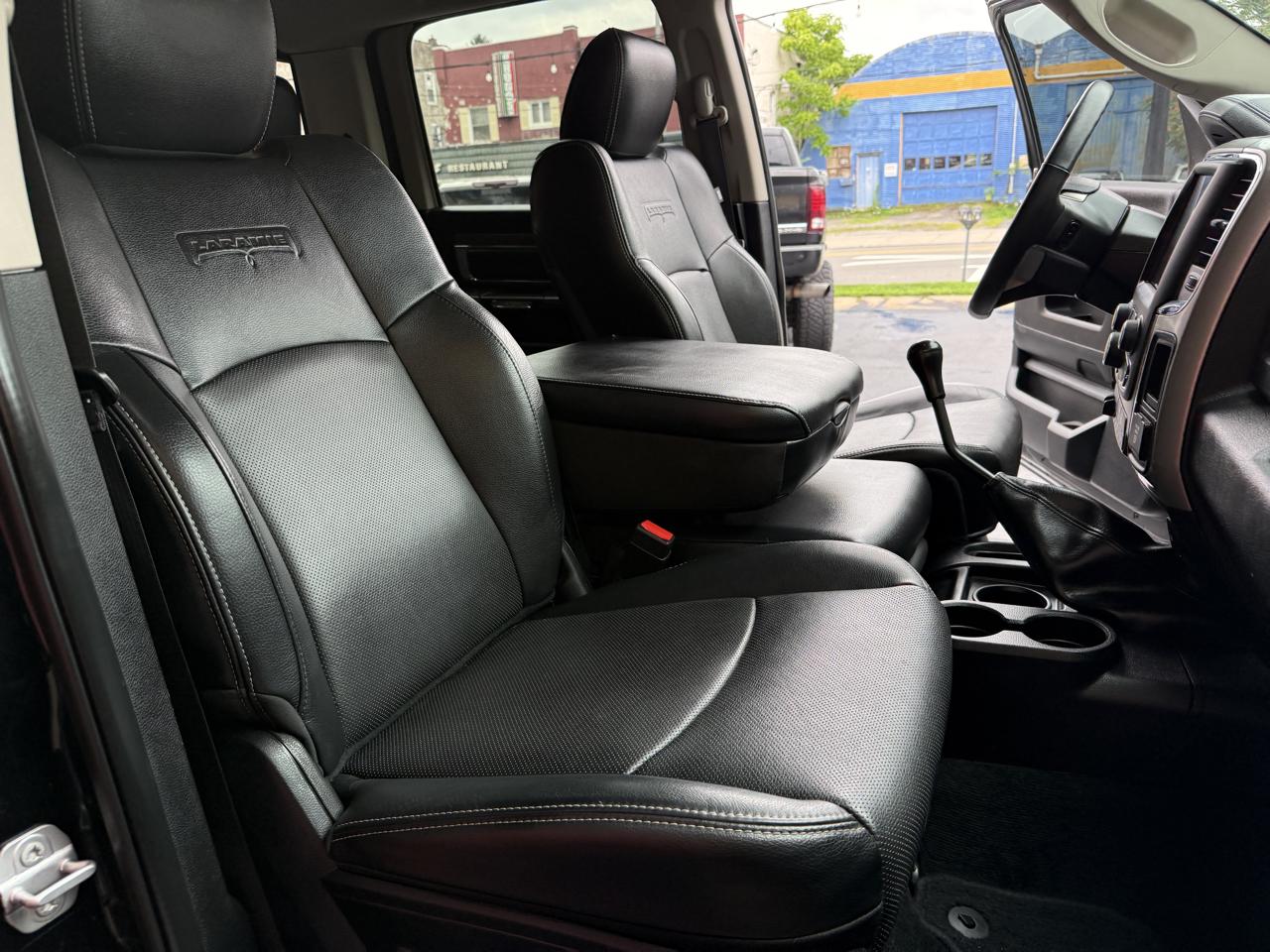 RAM 2500 Laramie Crew Cab SWB 4WD 2017