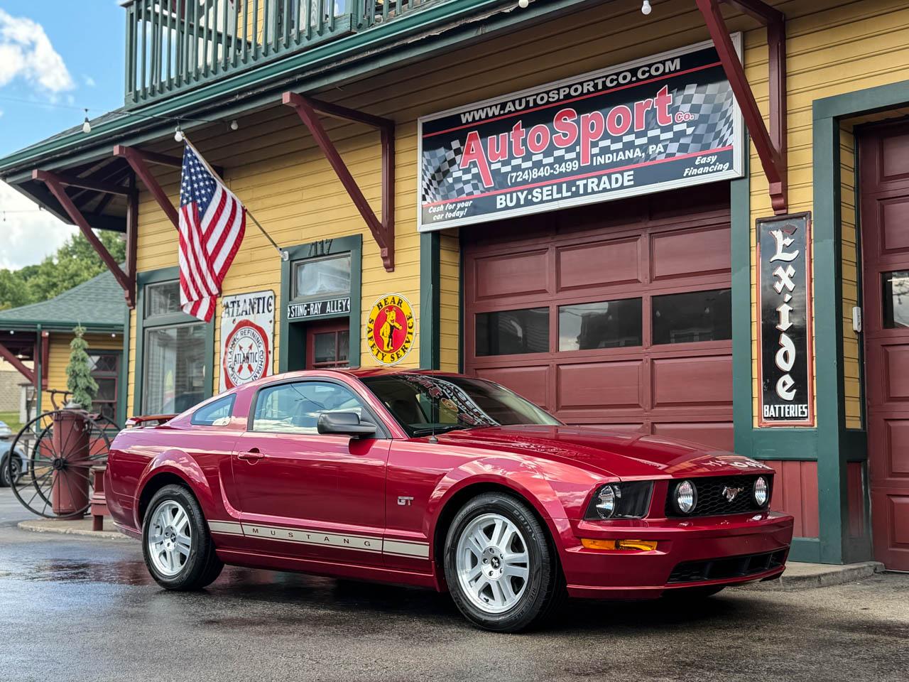 Ford Mustang GT Premium Coupe 2006