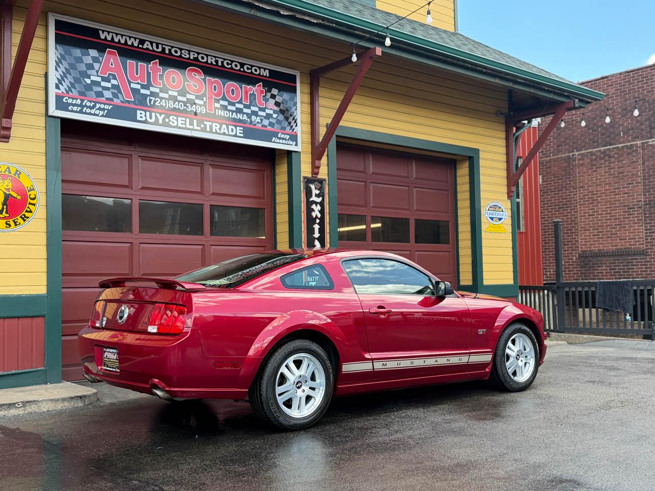 Ford Mustang GT Premium Coupe 2006
