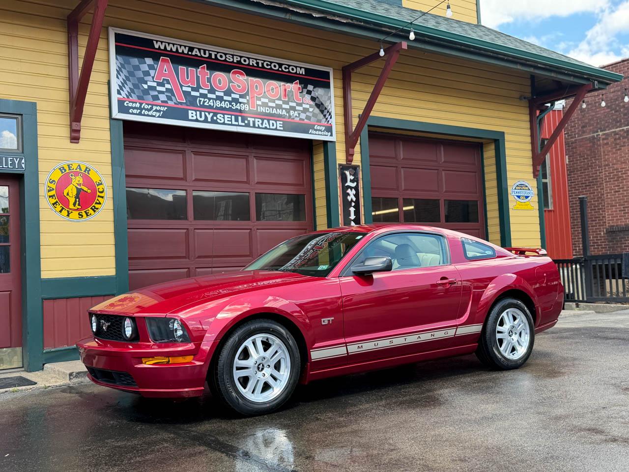 Ford Mustang GT Premium Coupe 2006