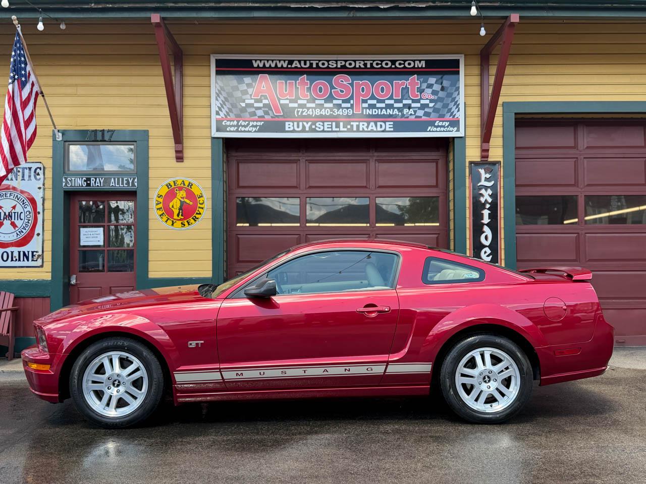 Ford Mustang GT Premium Coupe 2006