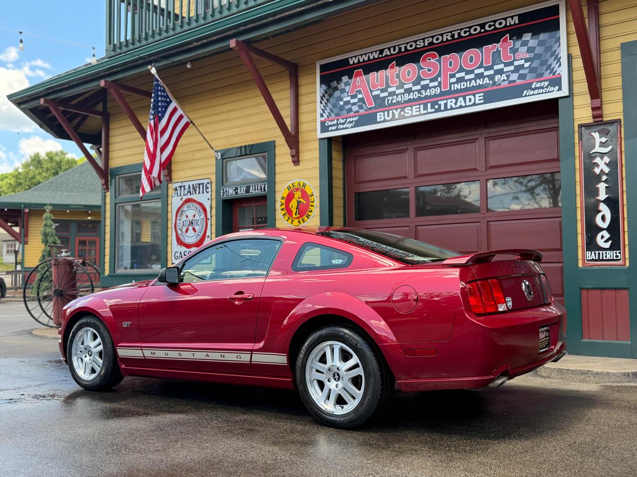 Ford Mustang GT Premium Coupe 2006