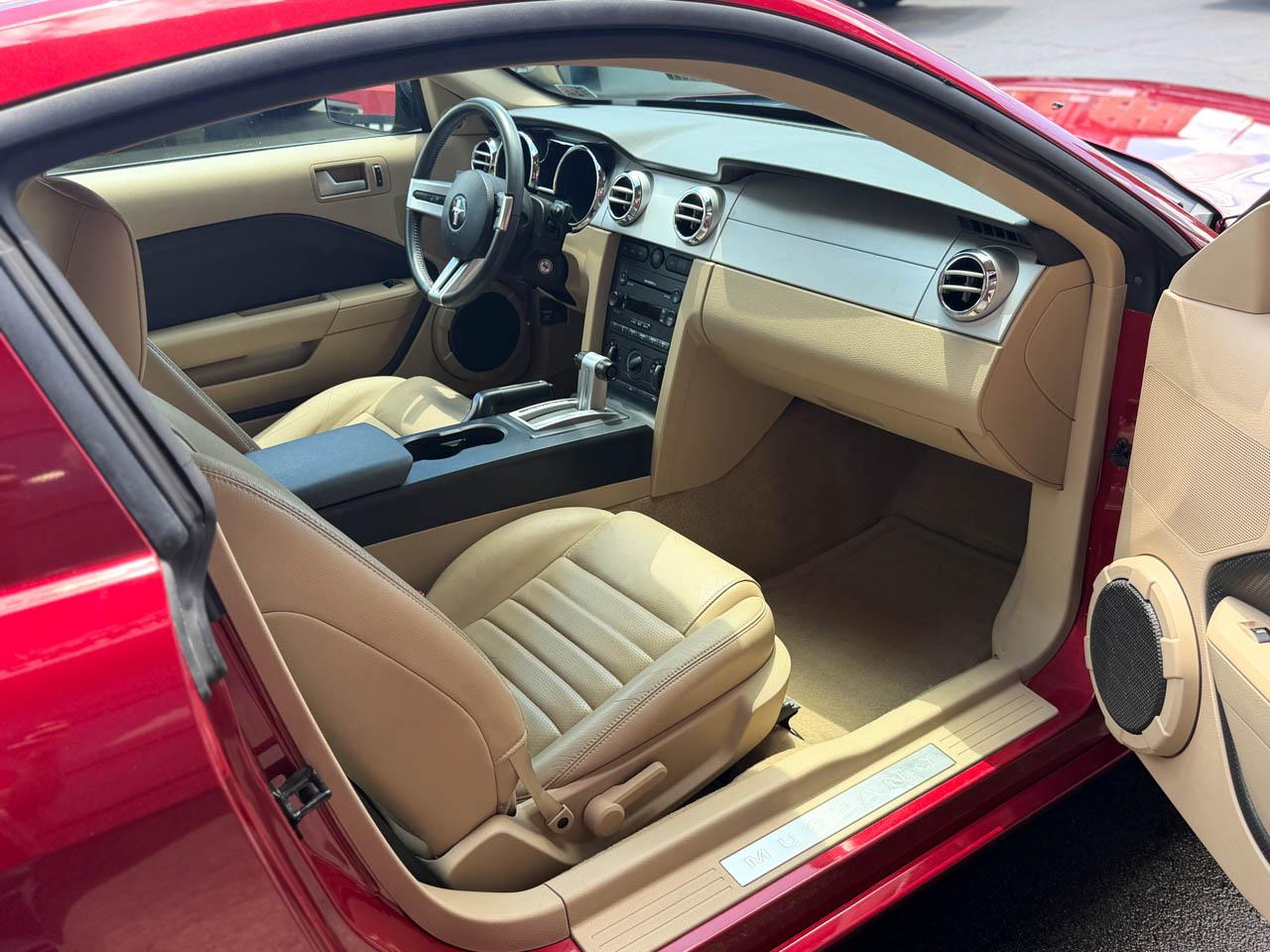 Ford Mustang GT Premium Coupe 2006
