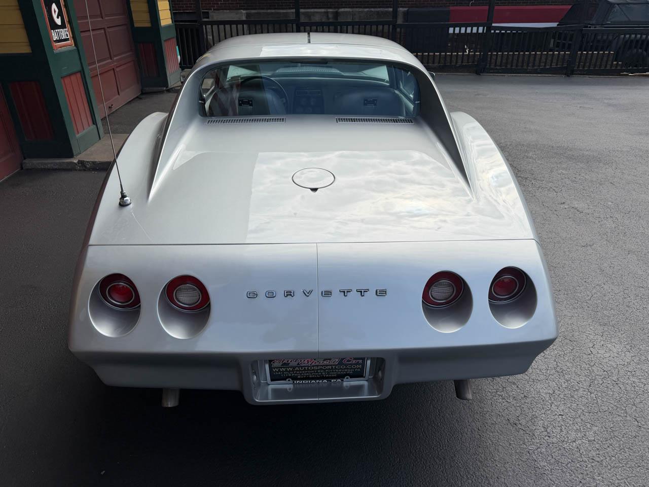 Chevrolet Corvette  1974