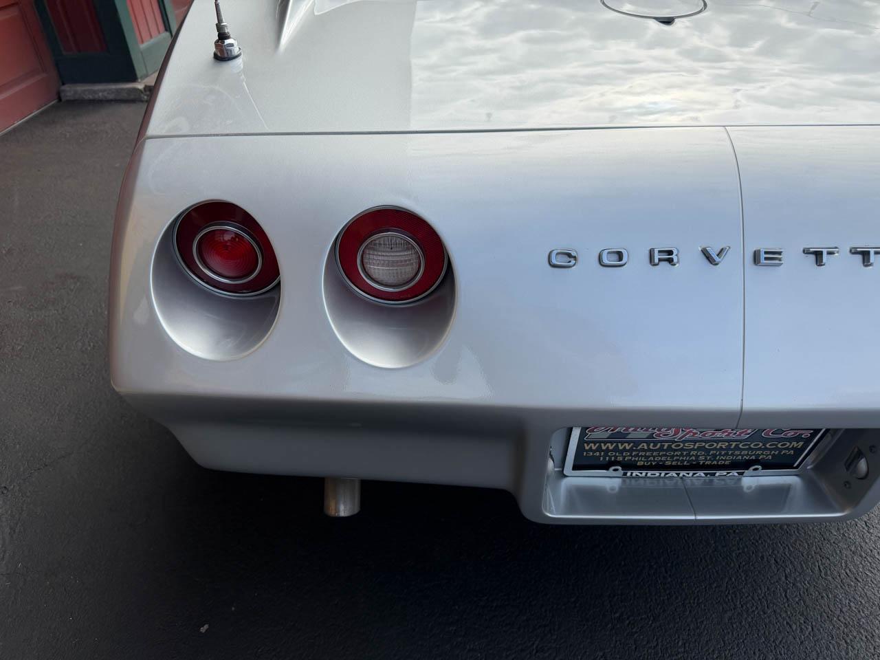 Chevrolet Corvette  1974