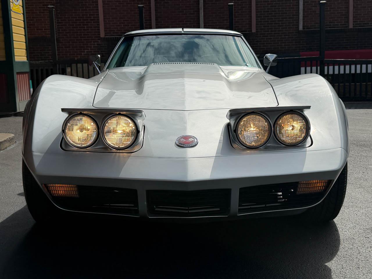 Chevrolet Corvette  1974