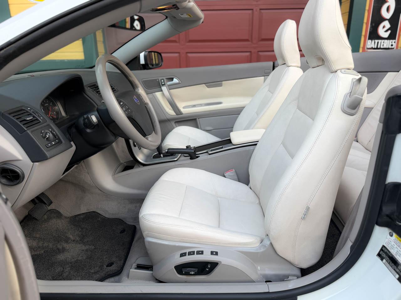 Volvo C70 T5 2010