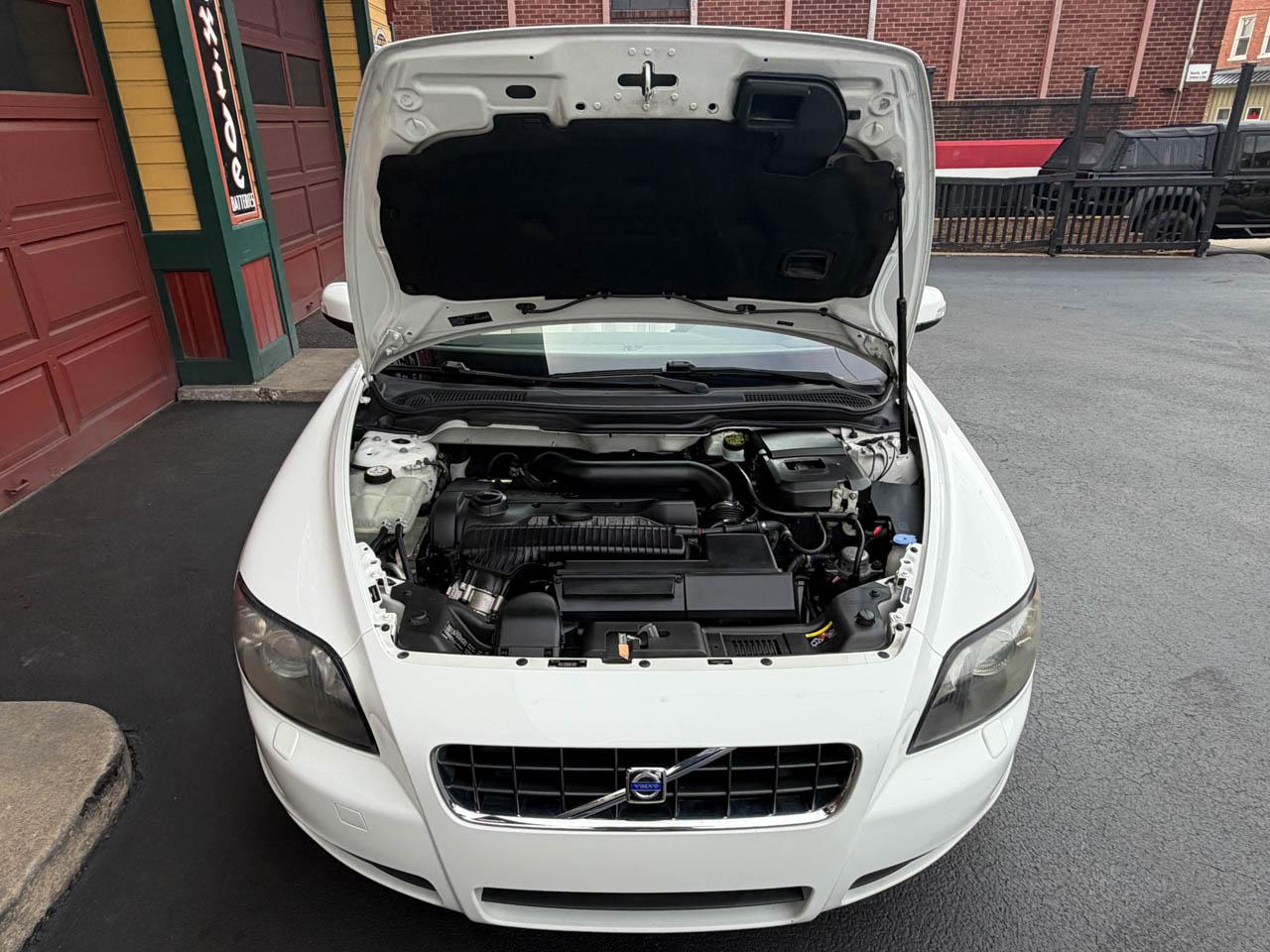 Volvo C70 T5 2010