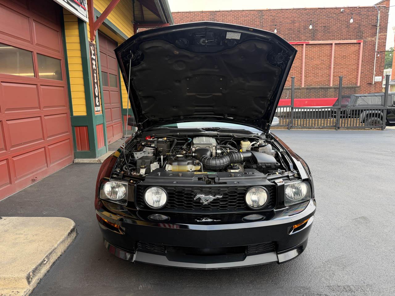 Ford Mustang  2007