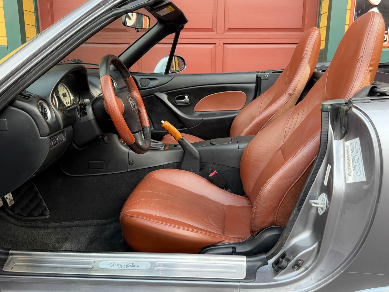 Mazda MX-5 Miata  2002