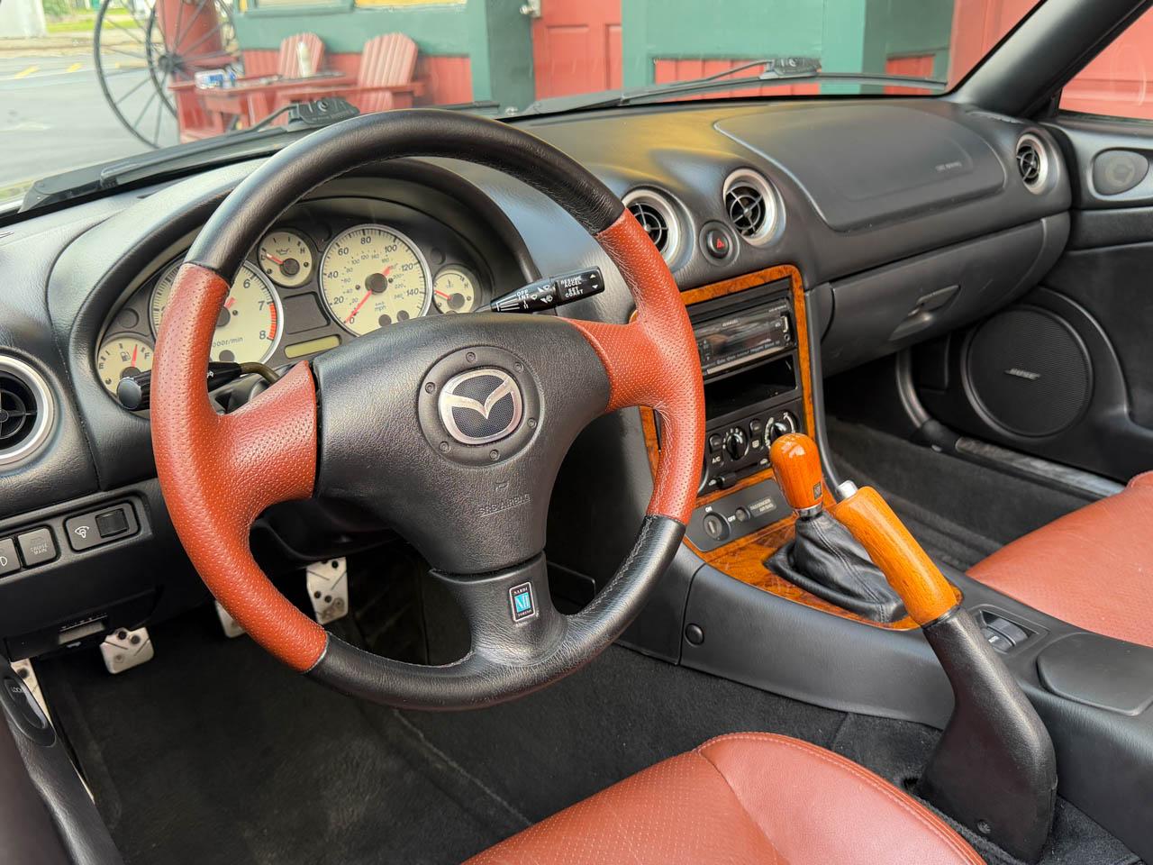 Mazda MX-5 Miata  2002