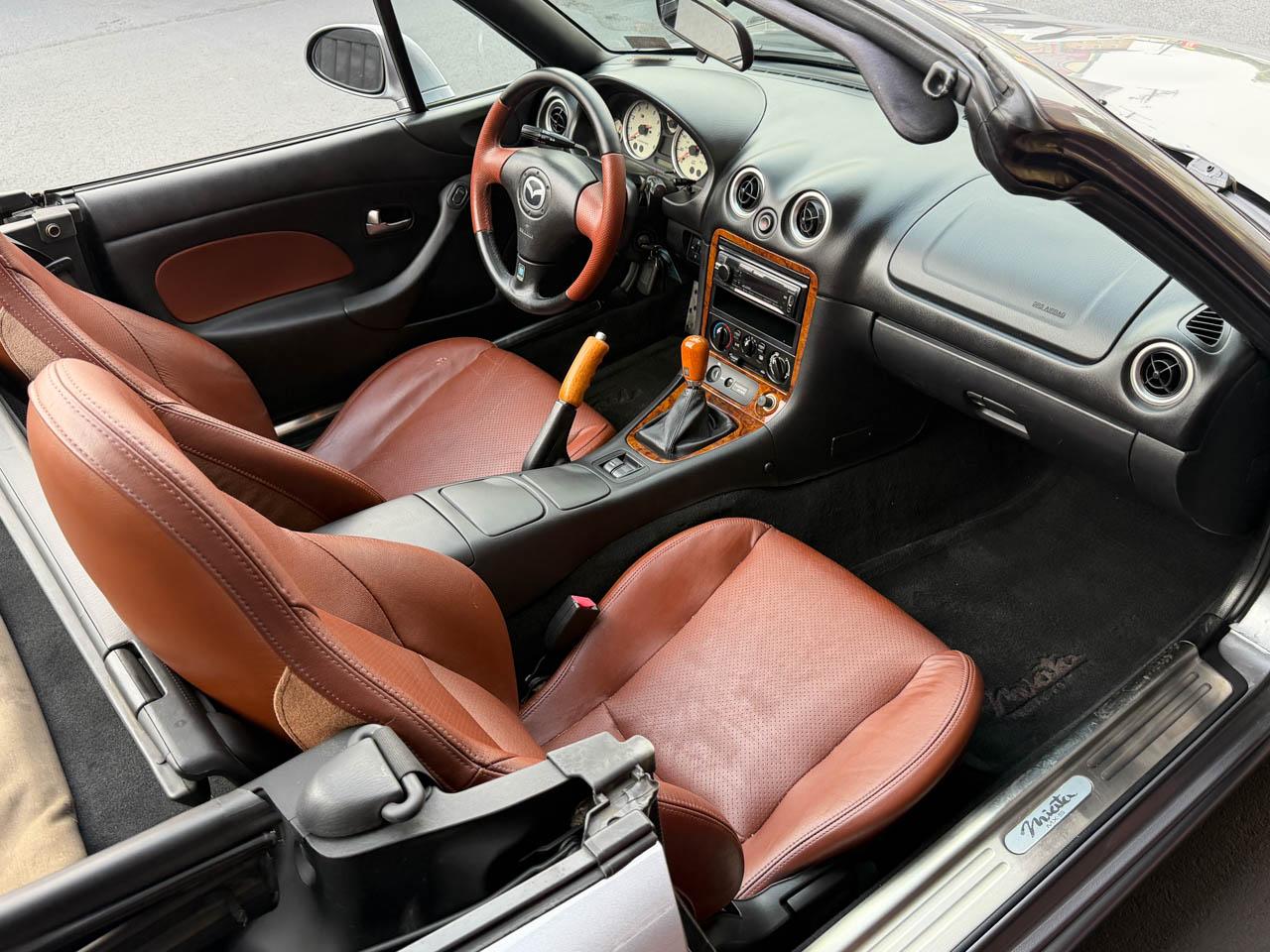 Mazda MX-5 Miata  2002
