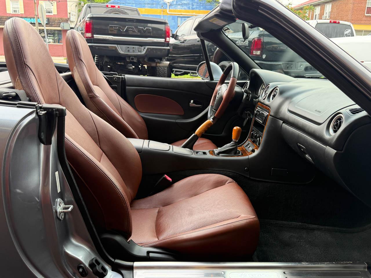 Mazda MX-5 Miata  2002