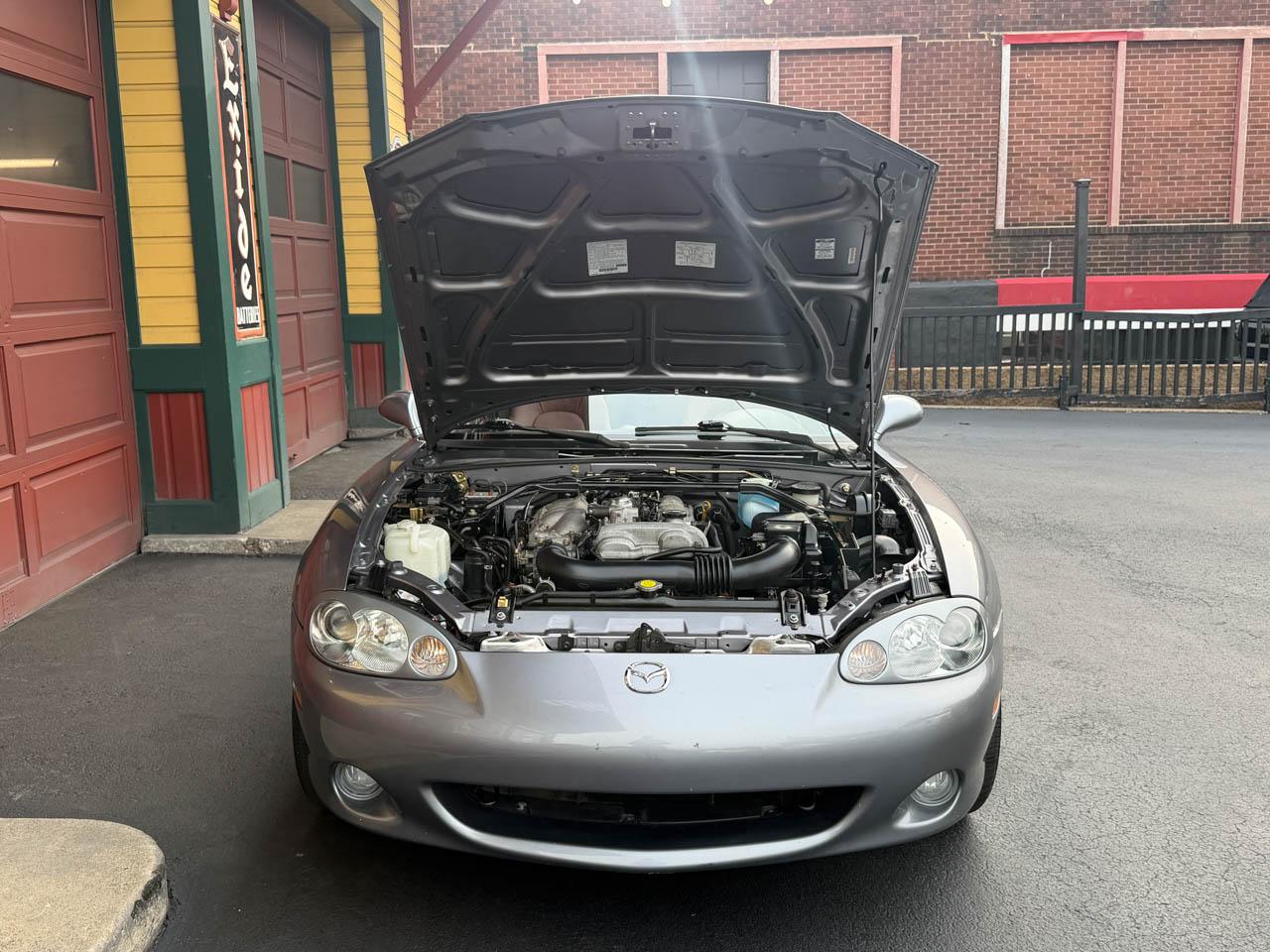 Mazda MX-5 Miata  2002