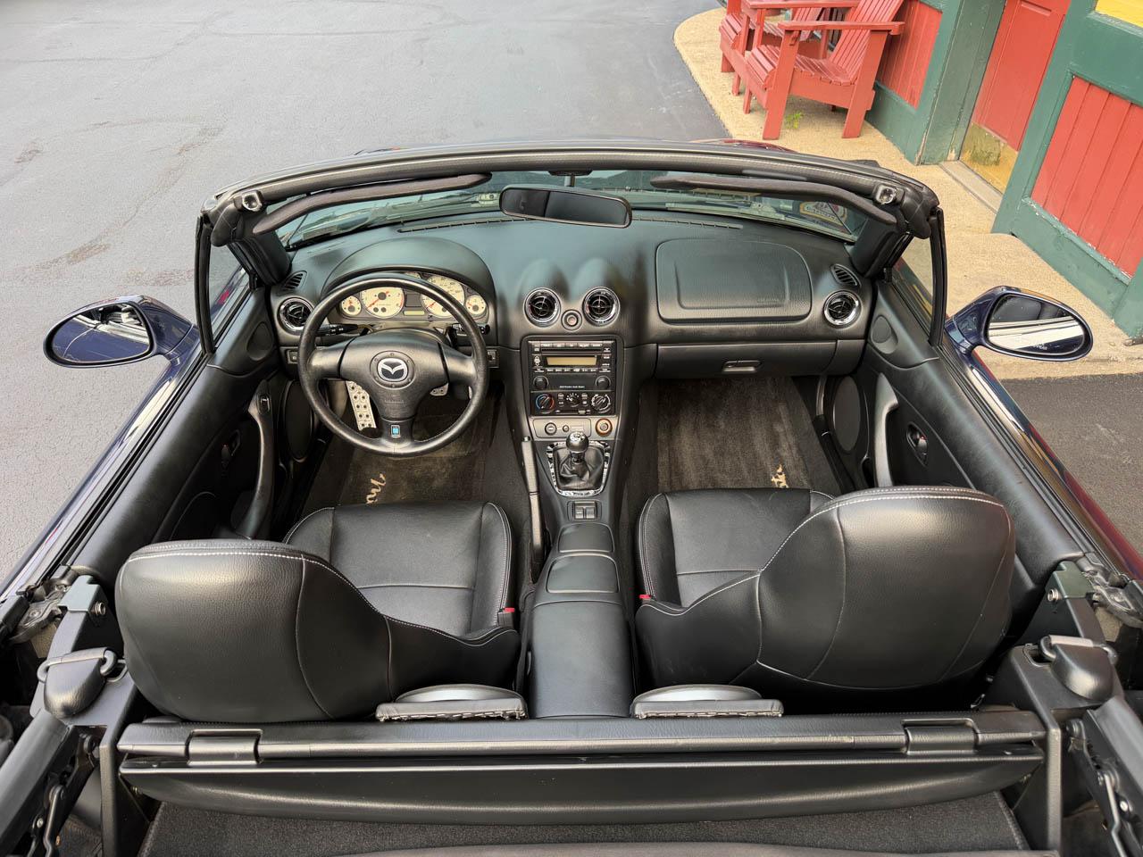 Mazda MX-5 Miata LS 2002