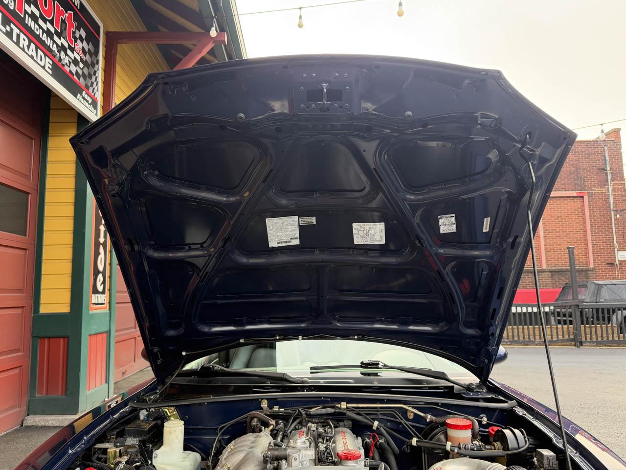 Mazda MX-5 Miata LS 2002