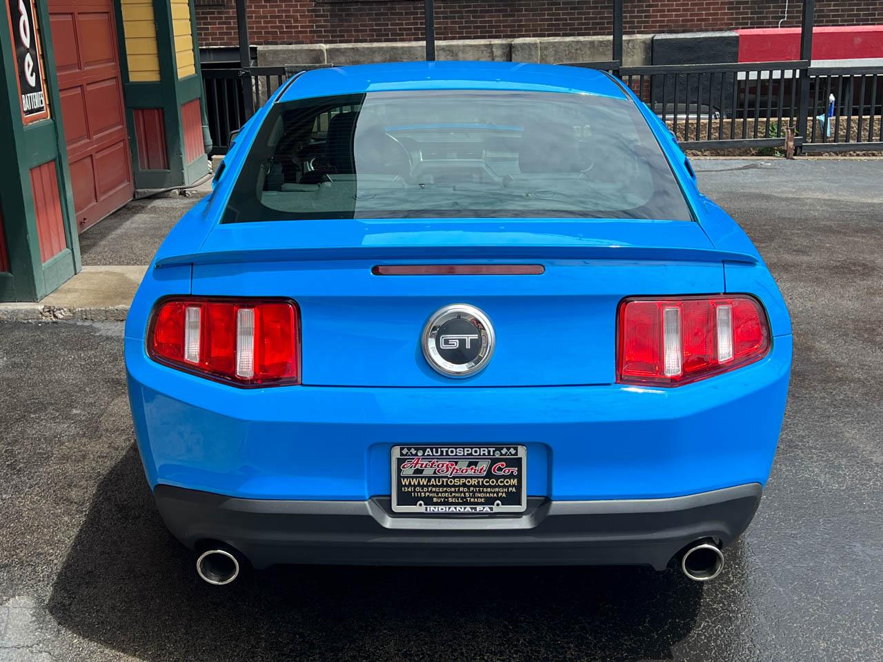 Ford Mustang GT Premium Coupe 2010