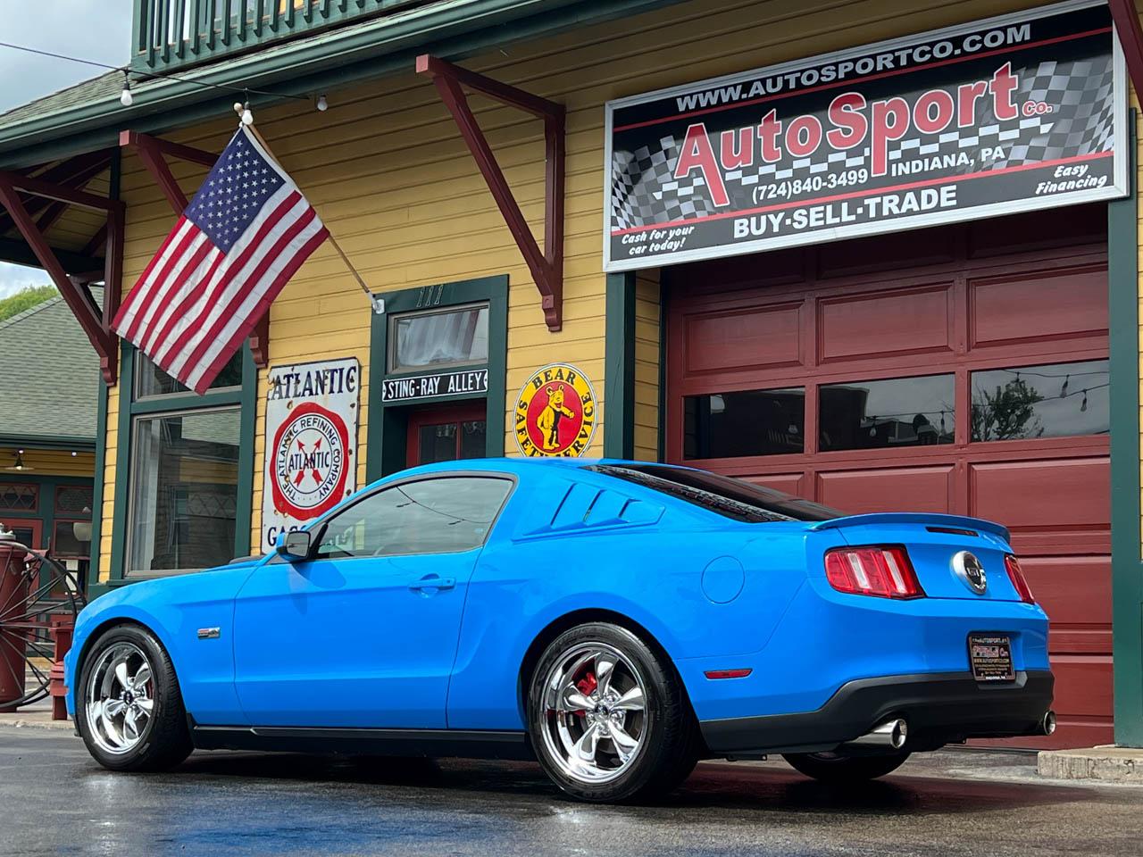 Ford Mustang GT Premium Coupe 2010