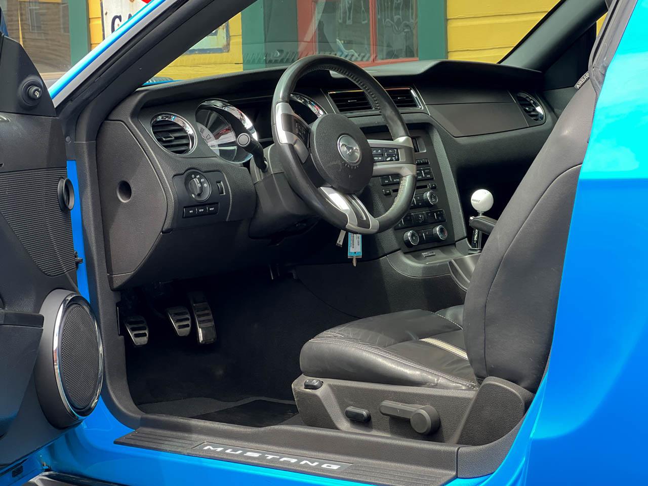 Ford Mustang GT Premium Coupe 2010