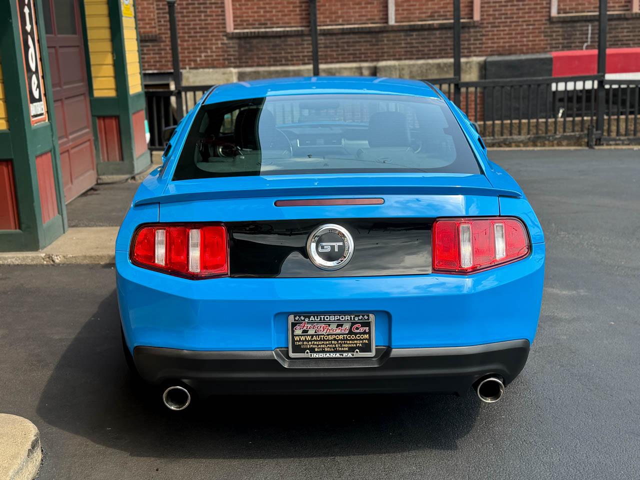 Ford Mustang GT Premium Coupe 2010
