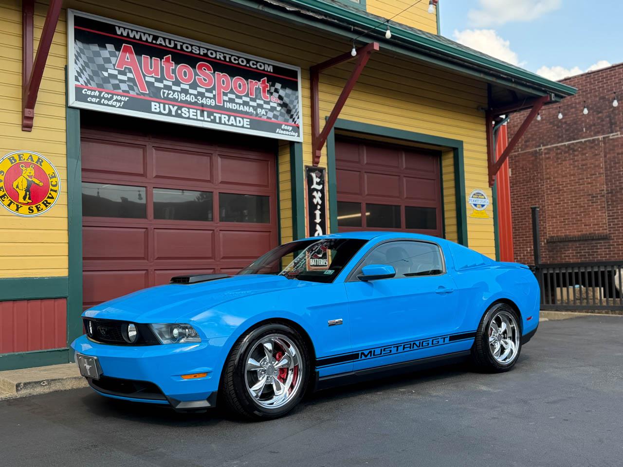 Ford Mustang GT Premium Coupe 2010