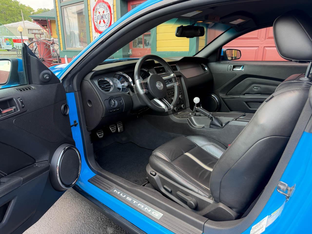 Ford Mustang GT Premium Coupe 2010