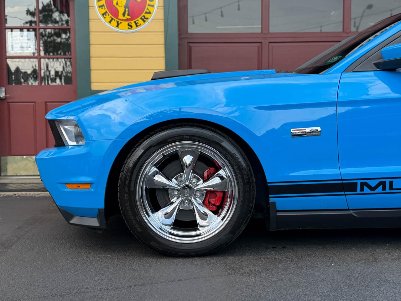 Ford Mustang GT Premium Coupe 2010