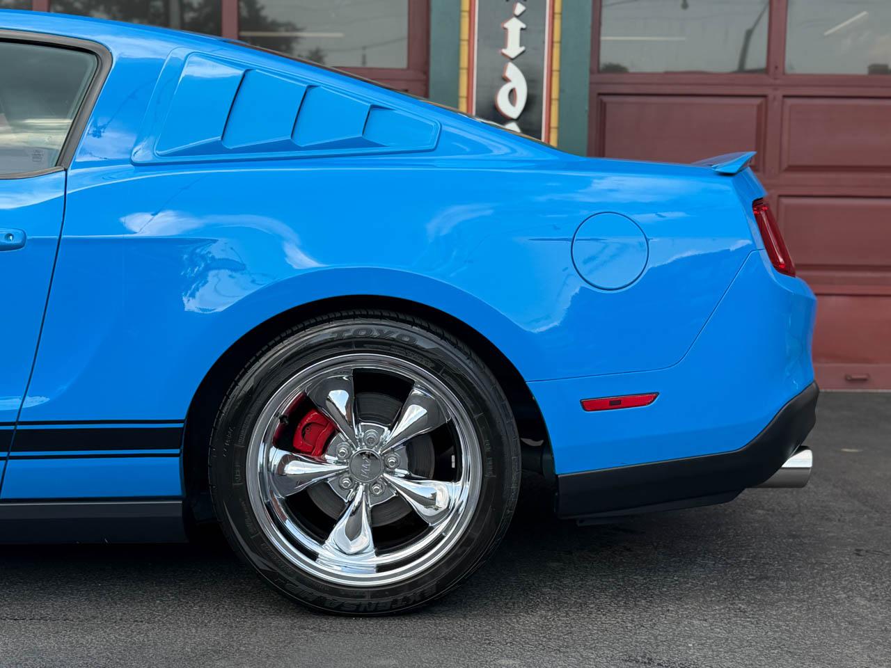 Ford Mustang GT Premium Coupe 2010