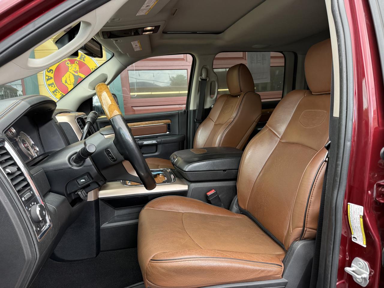 RAM 2500 Longhorn Mega Cab SWB 4WD 2016