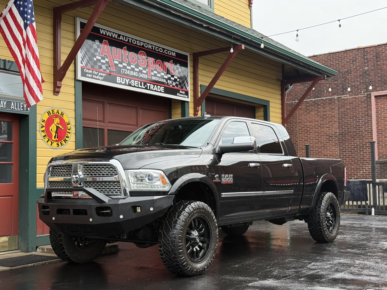 RAM 2500 Laramie Mega Cab 4WD 2016