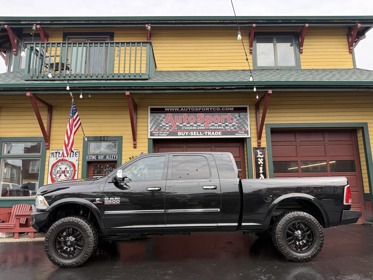 RAM 2500 Laramie Mega Cab 4WD 2016