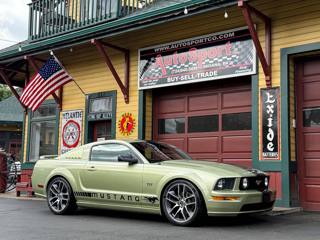 2006 Ford Mustang GT Premium Coupe