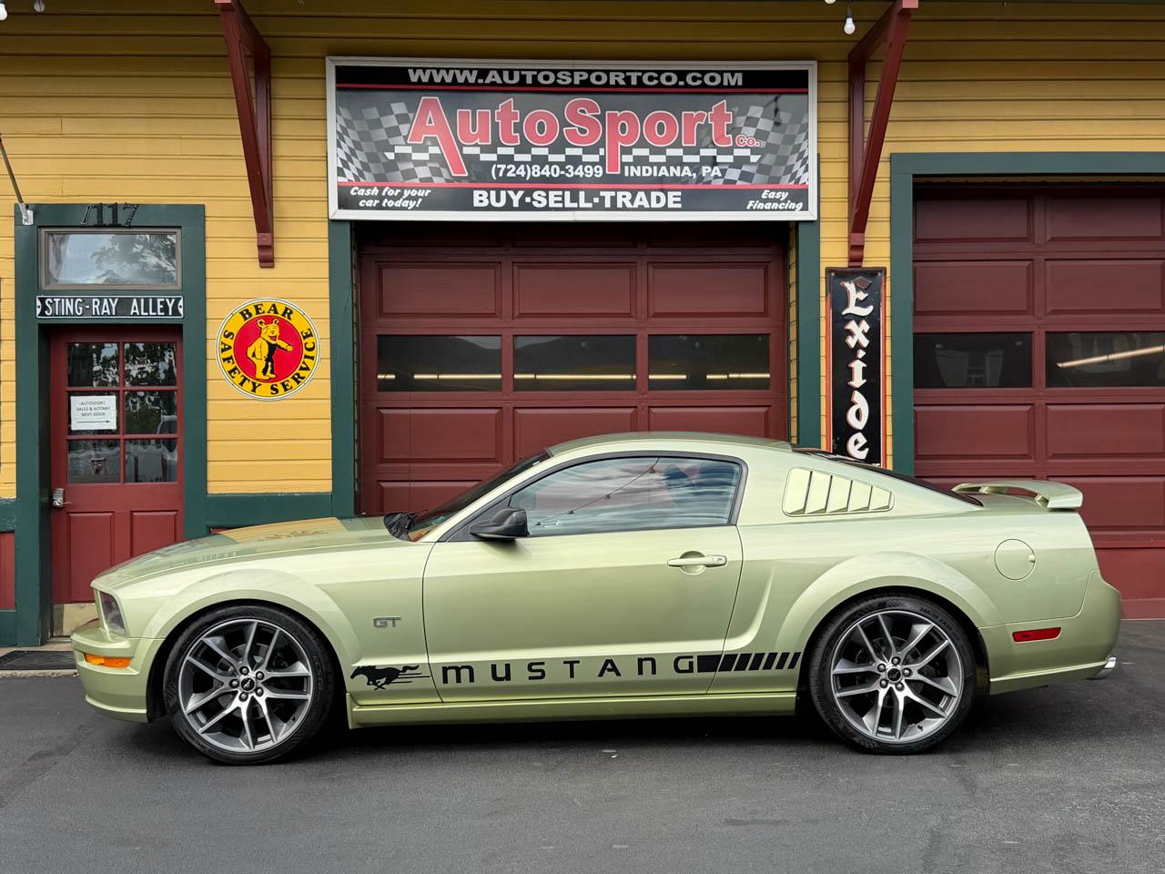 Ford Mustang GT Premium Coupe 2006
