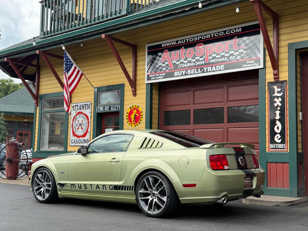 Ford Mustang GT Premium Coupe 2006