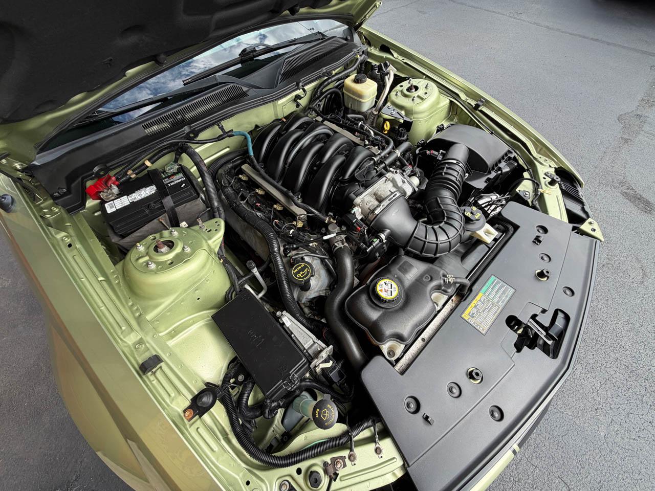 Ford Mustang GT Premium Coupe 2006