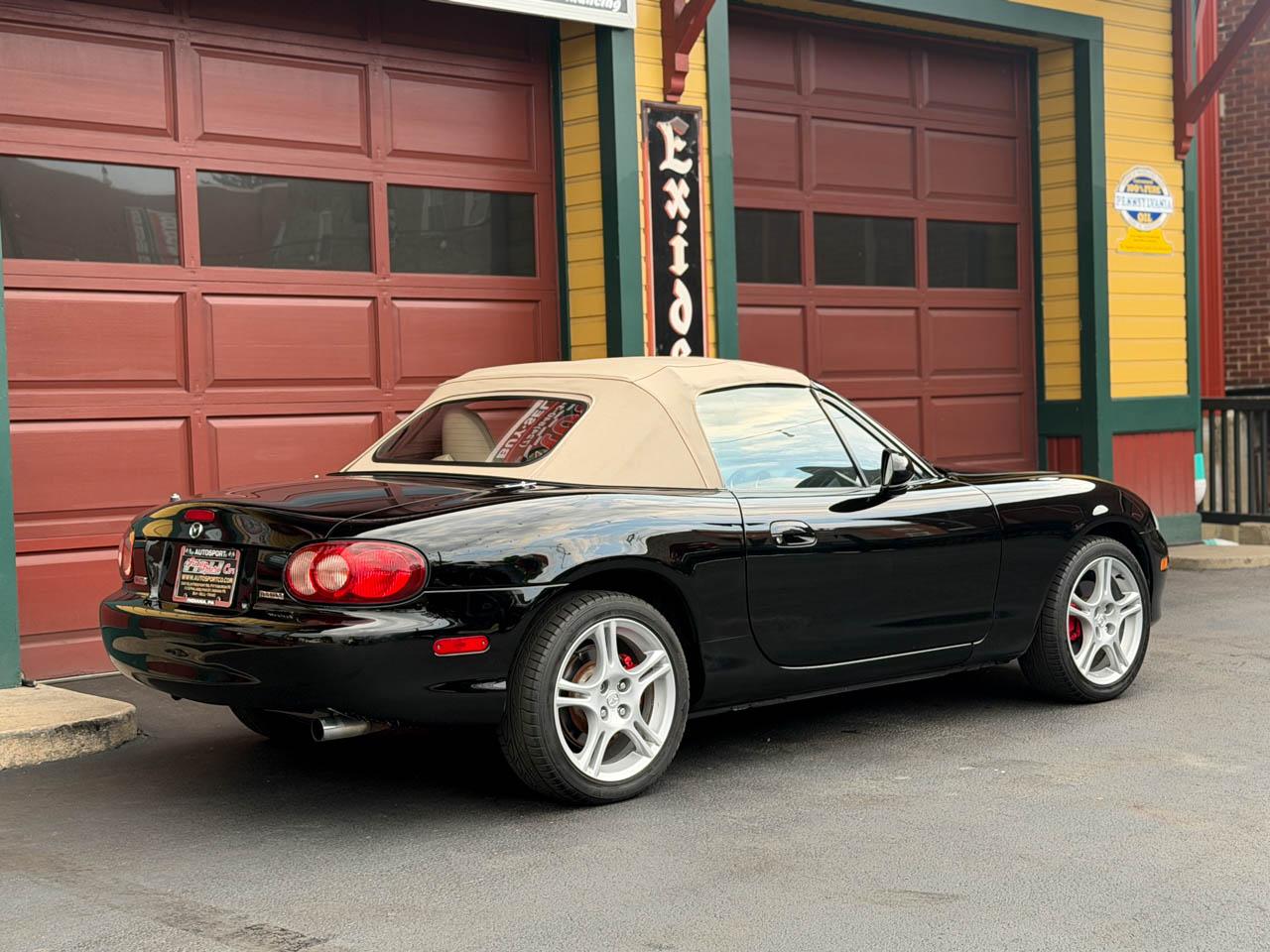 Mazda MX-5 Miata LS 2004