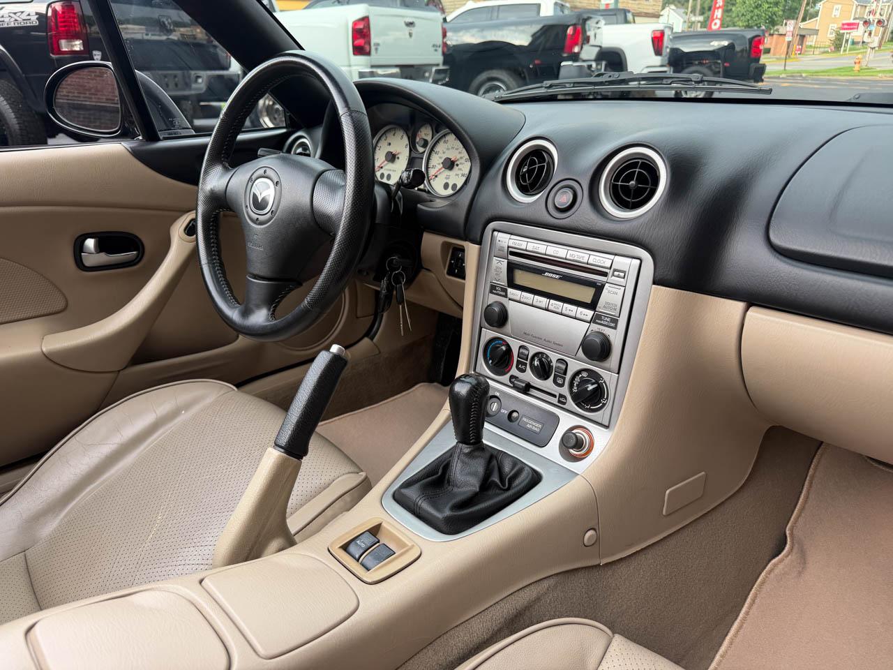 Mazda MX-5 Miata LS 2004