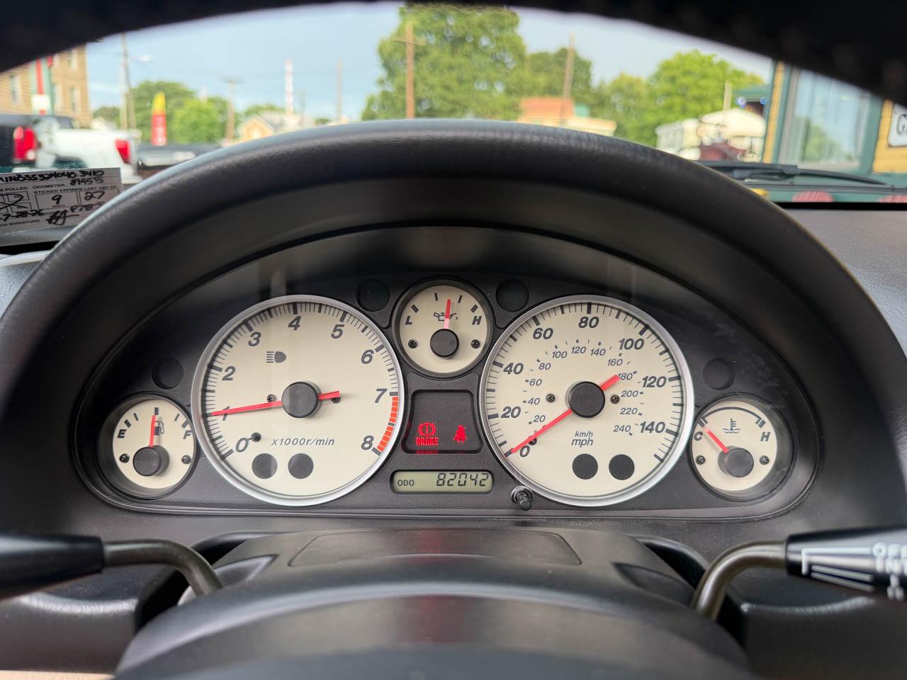 Mazda MX-5 Miata LS 2004