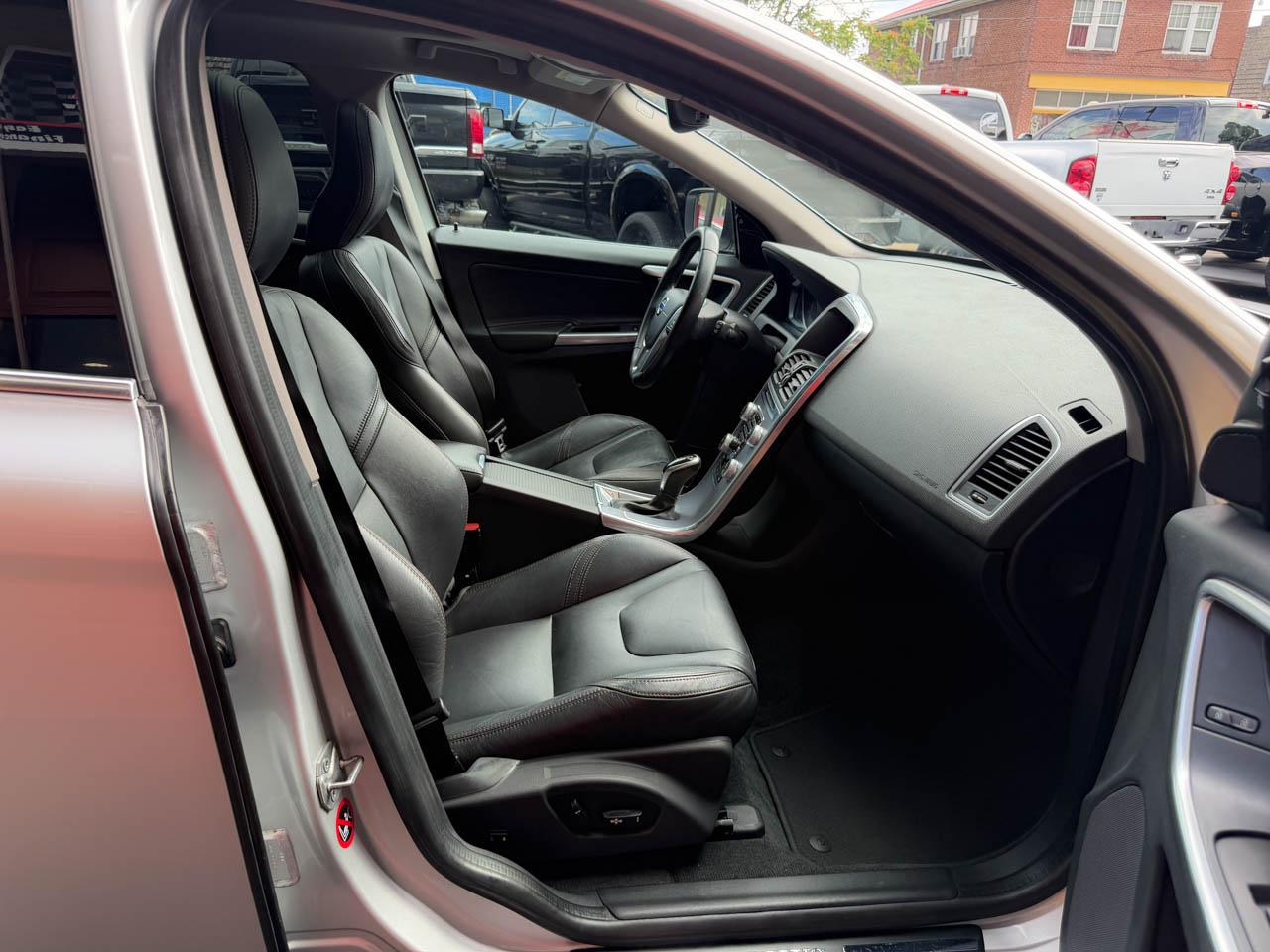 Volvo XC60 T5 Dynamic 2017