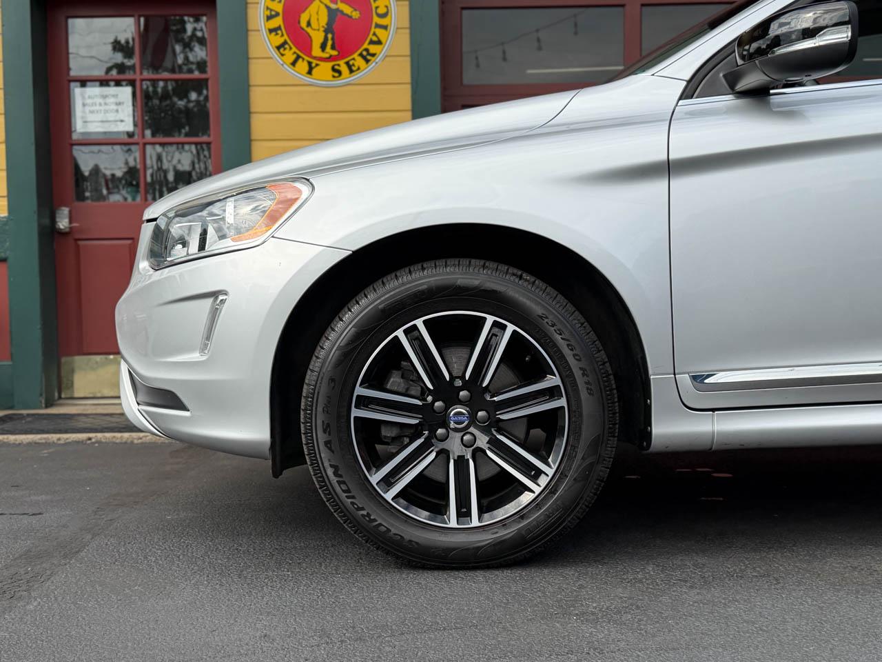 Volvo XC60 T5 Dynamic 2017