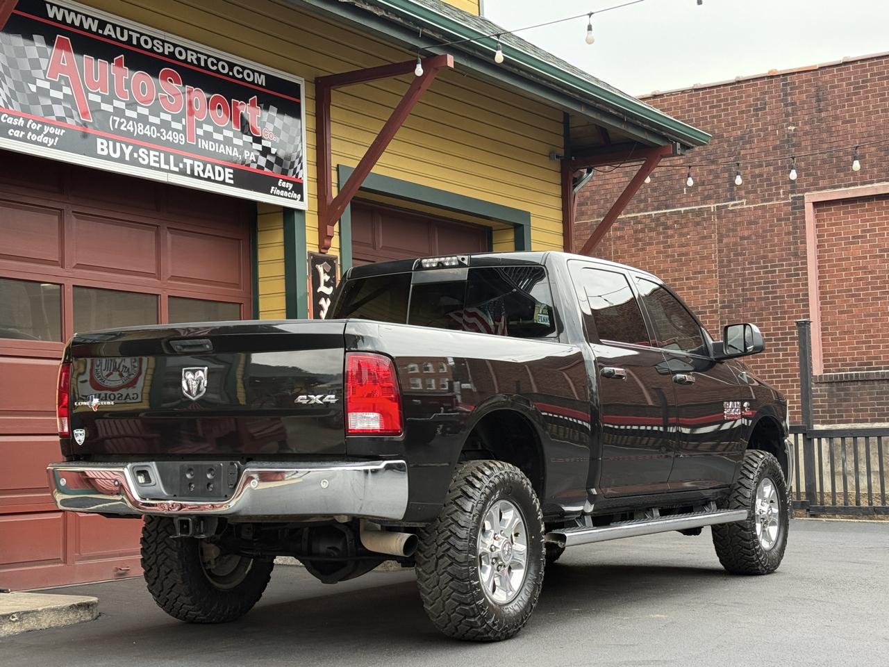 RAM 2500 Lone Star 4x4 Crew Cab 6'4" Box 2018