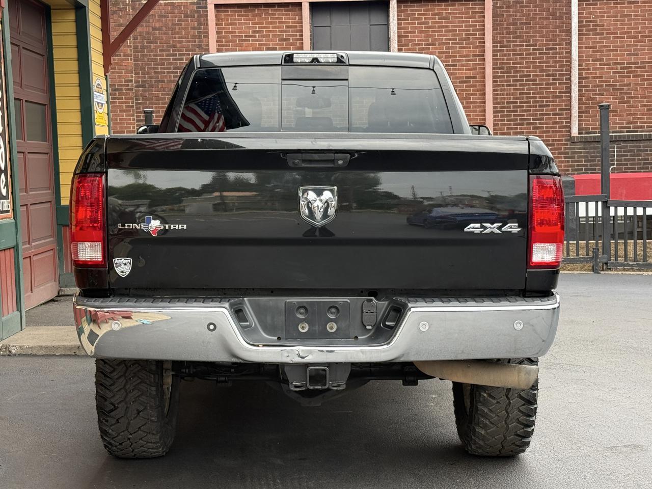 RAM 2500 Lone Star 4x4 Crew Cab 6'4" Box 2018