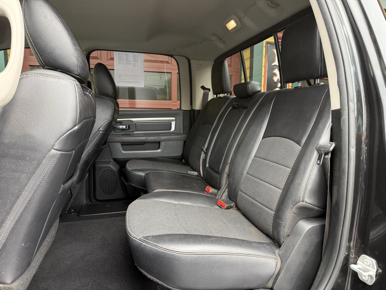 RAM 2500 Lone Star 4x4 Crew Cab 6'4" Box 2018