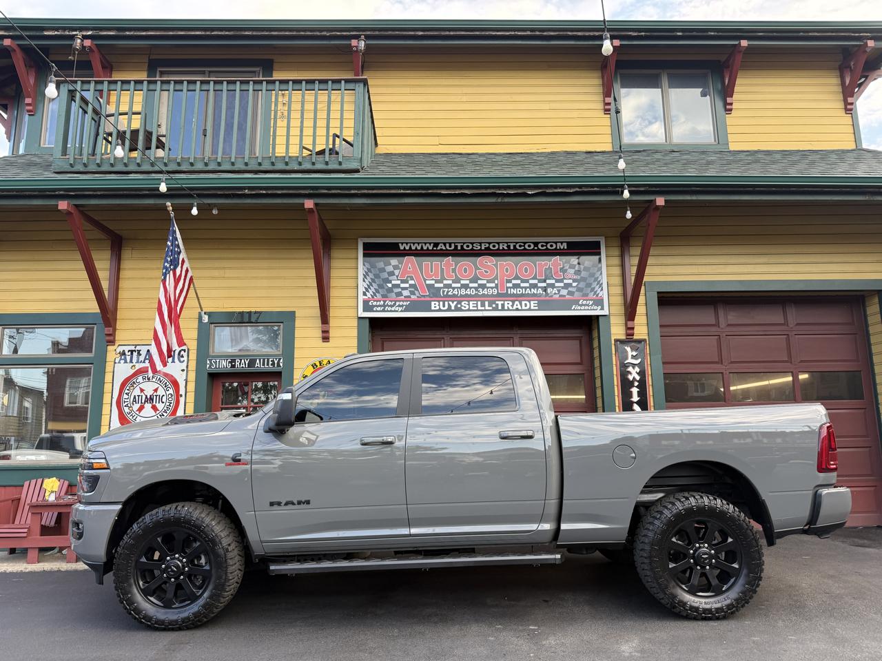 RAM 2500 Laramie Crew Cab 4WD 2026