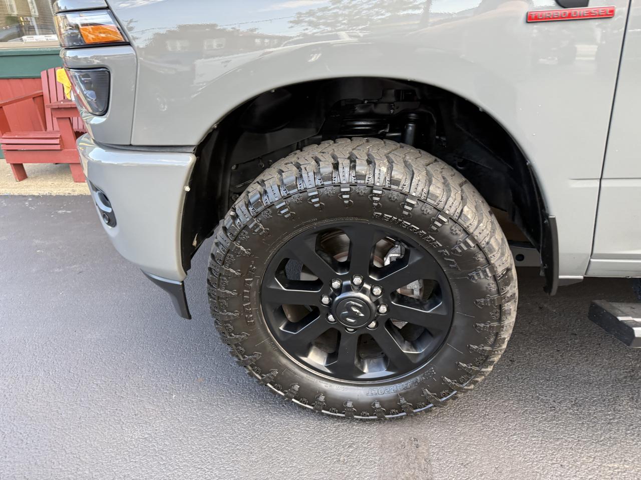 RAM 2500 Laramie Crew Cab 4WD 2026