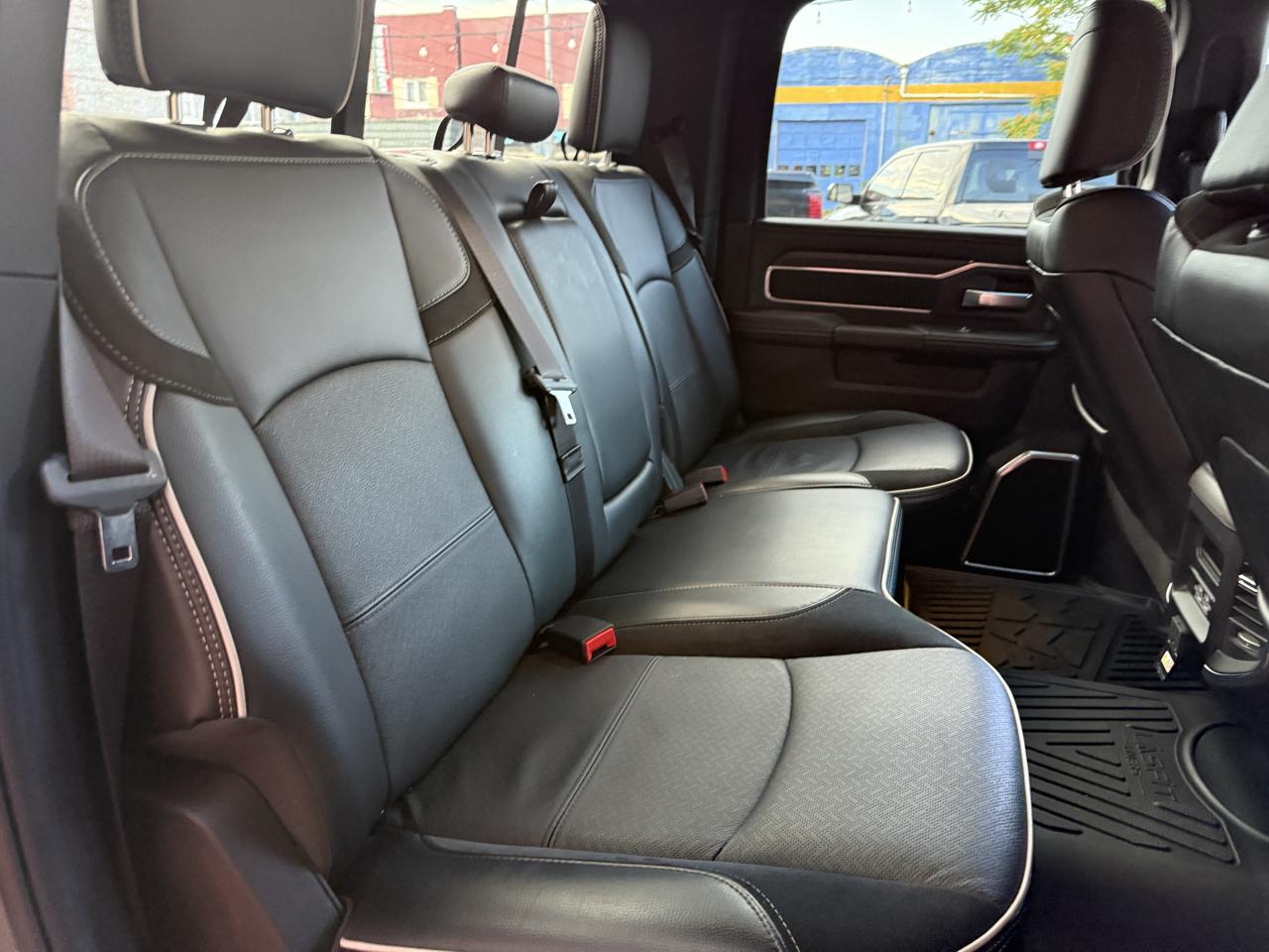 RAM 2500 Laramie Crew Cab 4WD 2026