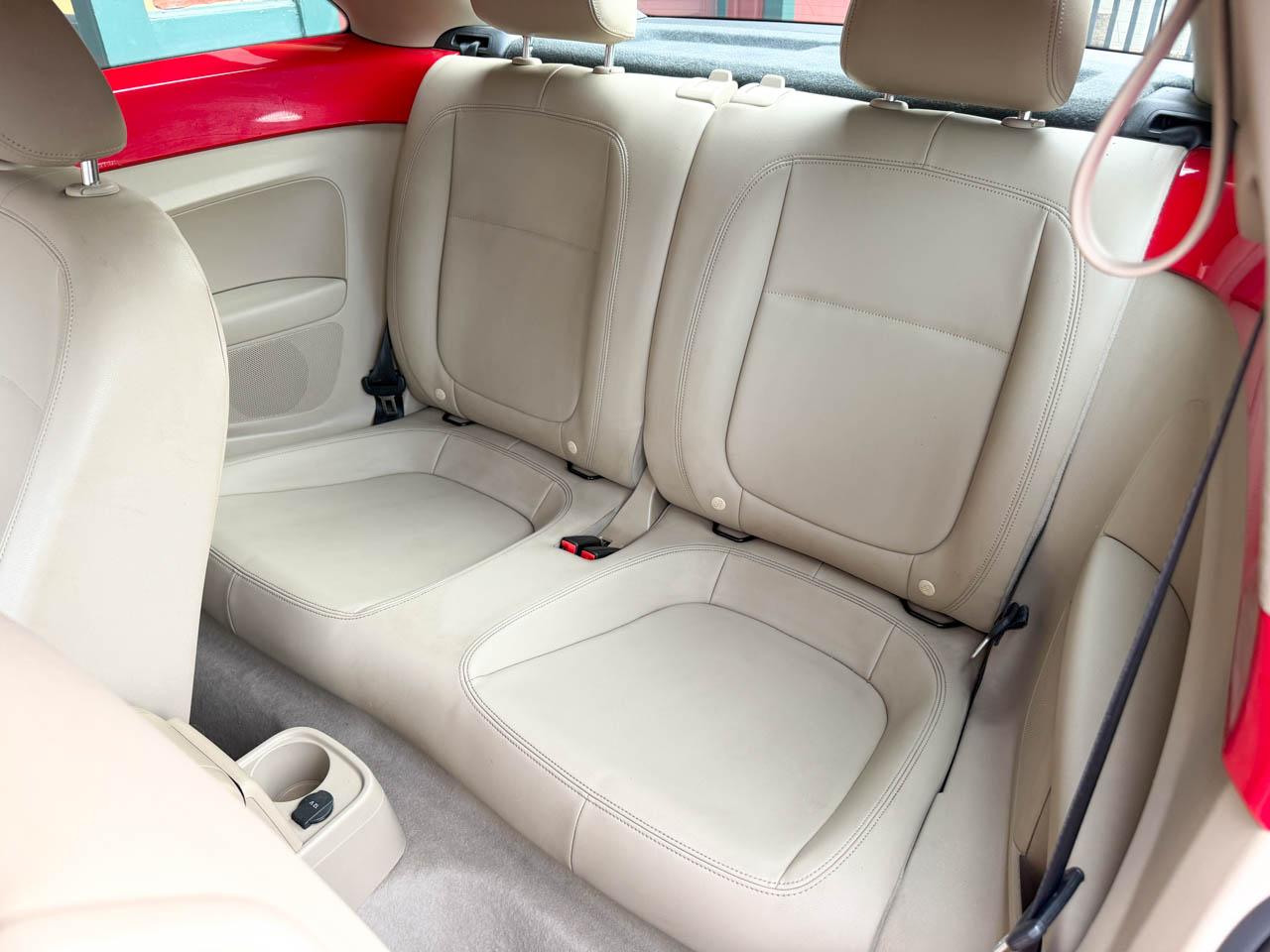 Volkswagen Beetle 2.5L 2014
