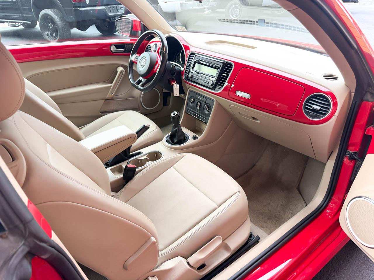 Volkswagen Beetle 2.5L 2014