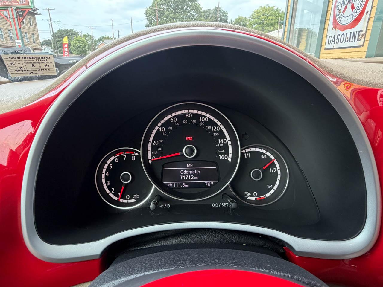 Volkswagen Beetle 2.5L 2014