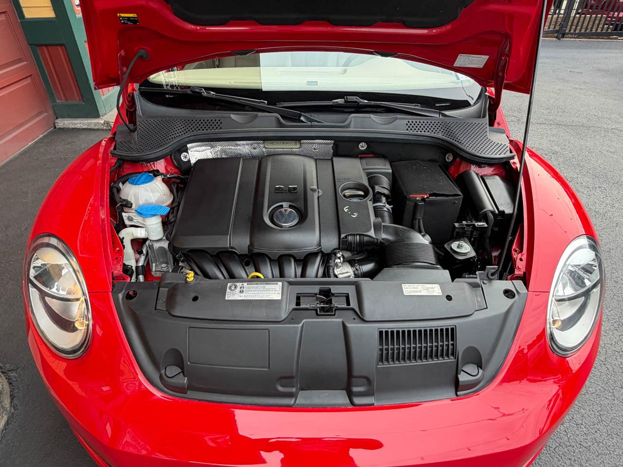 Volkswagen Beetle 2.5L 2014